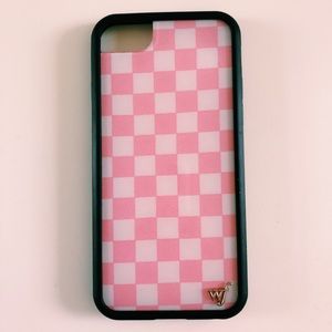 WildFlower Pink Checkered IPhone 7 Case